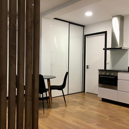 Loft De Diseno Con Balcon Apartment Figueres  Exterior photo